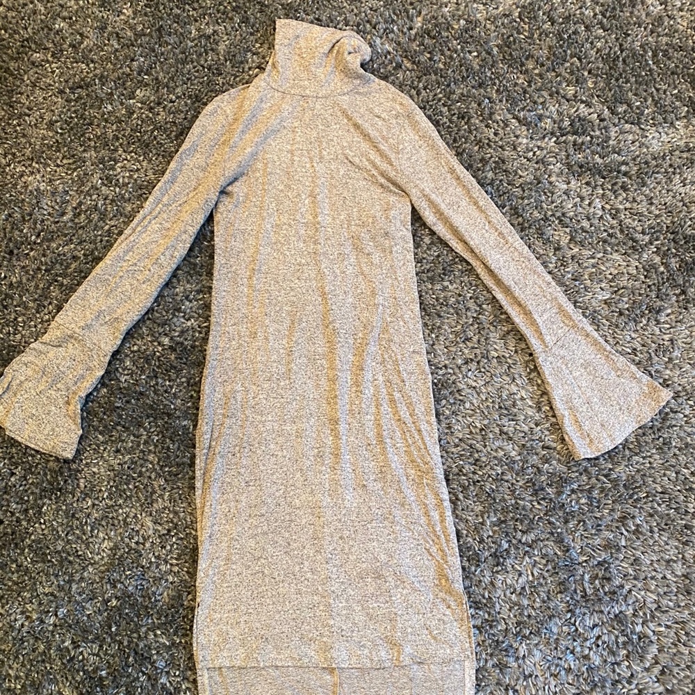 Hi-low turtle neck sweater dress